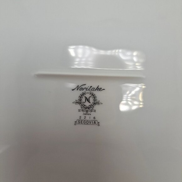 Noritake Fine China Segovia 2216 Pattern 13-3/4" Oval Serving Platter Japan - Picture 13 of 13